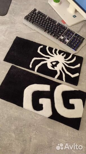 Тафтинговый коврик для рук