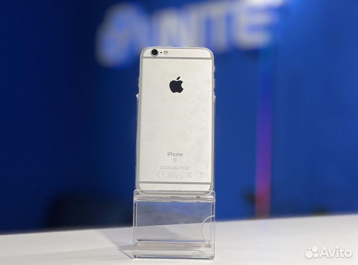 iPhone 6S, 64 ГБ
