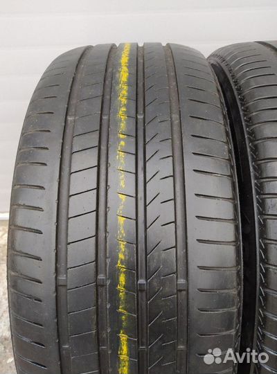 Bridgestone Alenza 001 285/45 R22 100Z