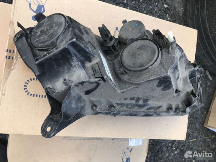 Фара левая Лада Ларгус