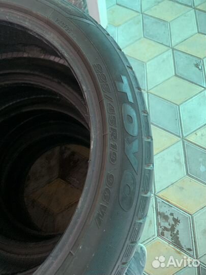 Toyo Proxes Comfort 225/45 R19 73