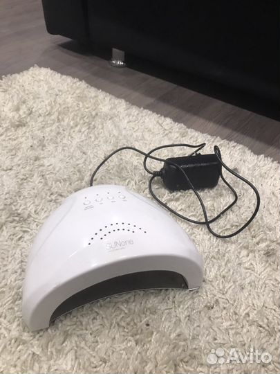 Уф лампа для ногтей