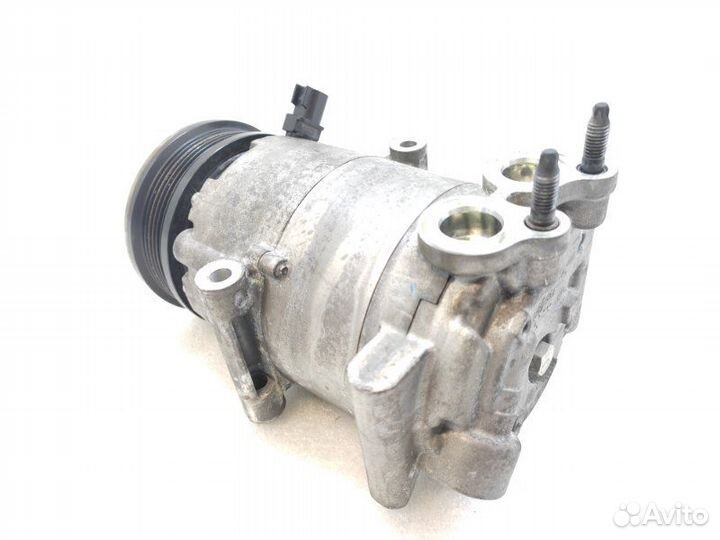 Компрессор кондиционера Volvo S80 2 поколение рест