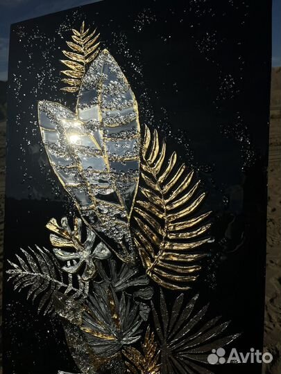 Тропические листья Панно