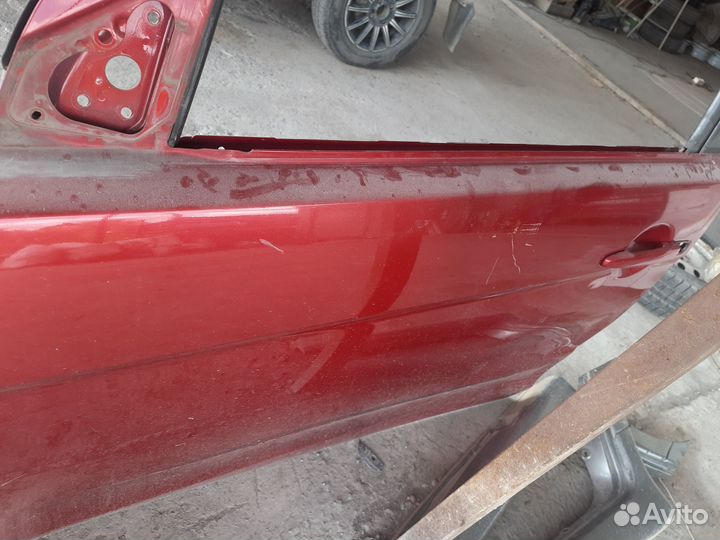 Дверь передняя левая на mitsubishi lancer 10