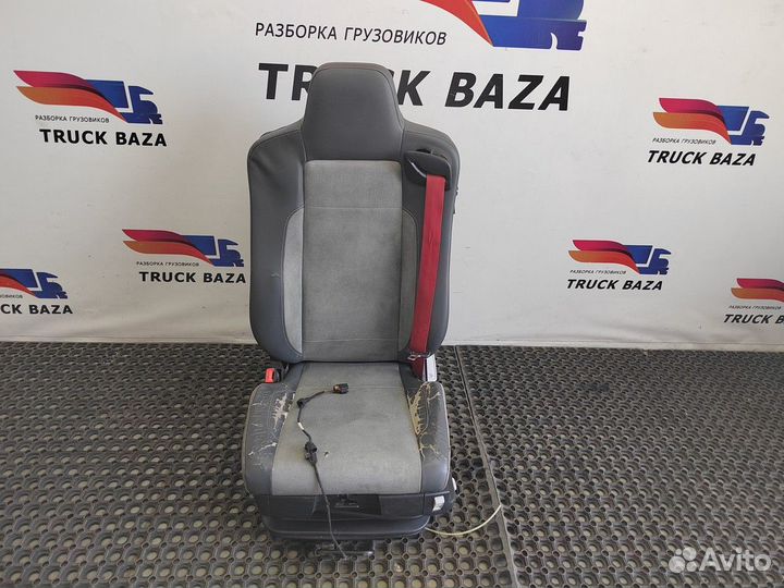 Сиденье водительское пневматическое Renault T