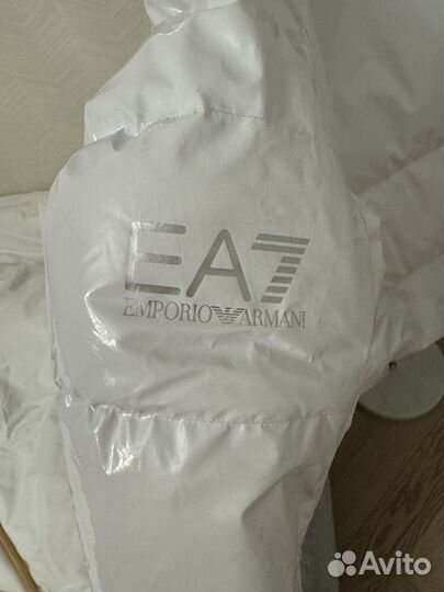 Горнолыжный костюм EA7