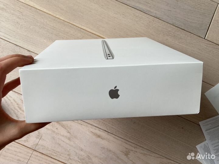 Коробка от Macbook air