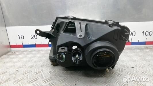 Фара правая dacia duster 1 (9KR02MU01)