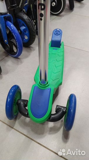 Самокат детский трехколесный