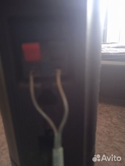 Колонки LG от музыкального центра