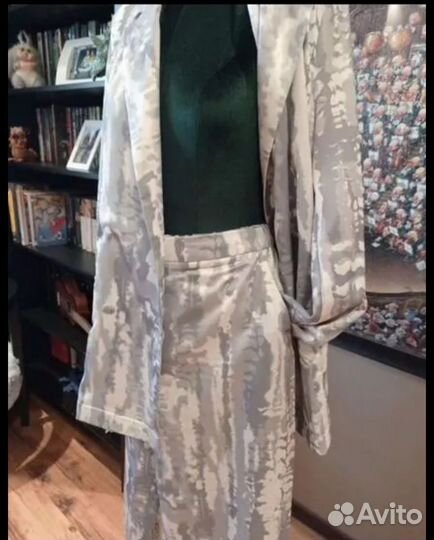 Костюм брючный