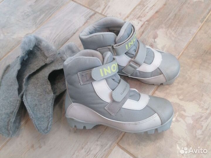 Лыжные ботинки 33р