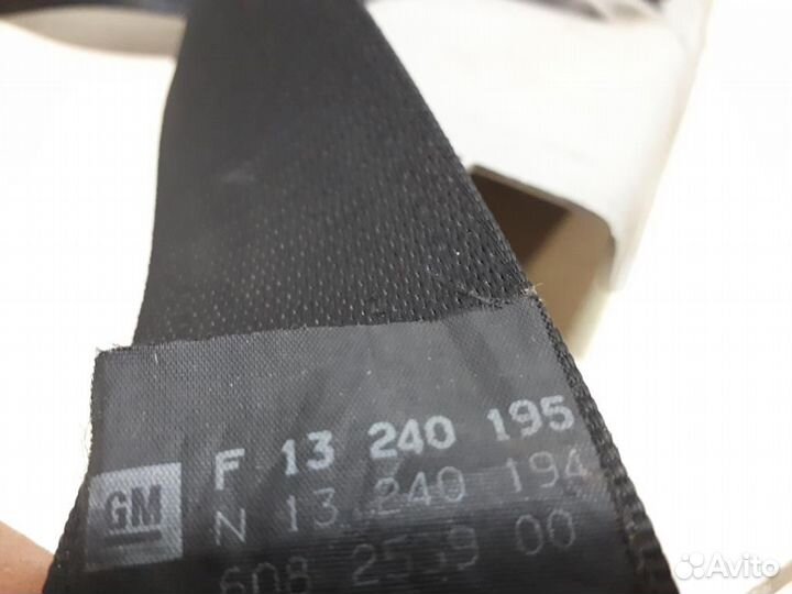 Ремень безопасности передний правый Opel Corsa D