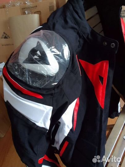 Мотокуртка dainese