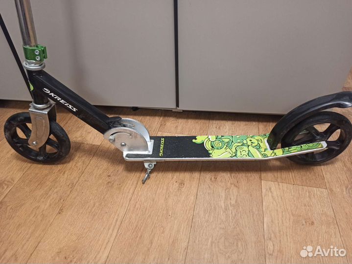 Самокат для для детей школьного возраста