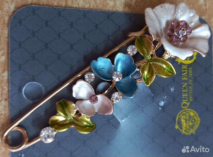 Брошь булавка