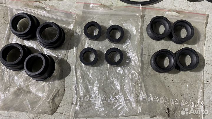 Новые запчасти с хранения Газ 21 Волга