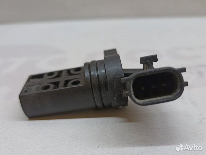 Датчик положения распредвала Nissan Skyline V35