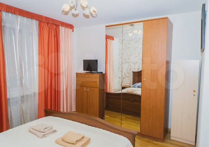 2-к. квартира, 54 м², 3/5 эт.