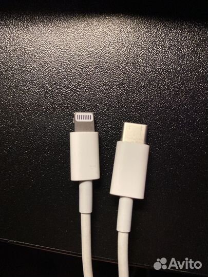 Кабель Apple с разъёмом USB-C/Lightning (1 м)