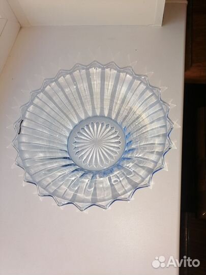 Винтажная ваза цветное стекло