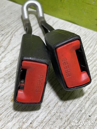 Ответная часть ремня безопасности Шкода Октавия