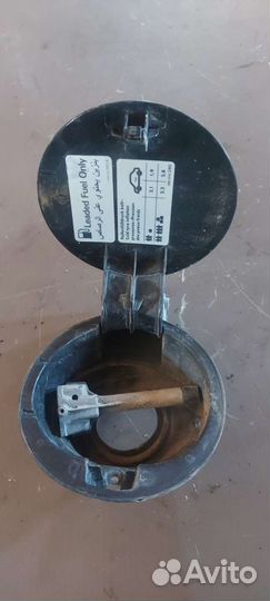 Лючок бензобака на Volkswagen Passat B5