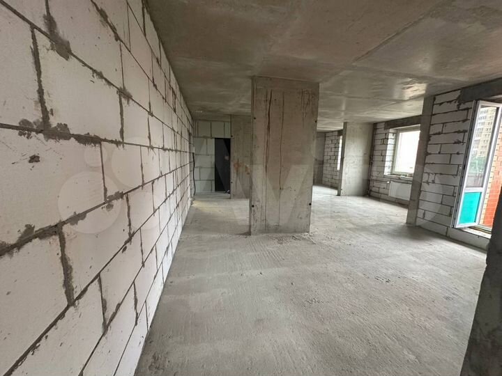 3-к. квартира, 82,3 м², 12/17 эт.