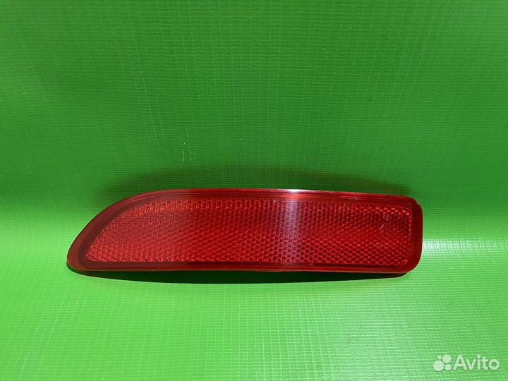 Отражатель левый Renault Logan 1 2010-2014
