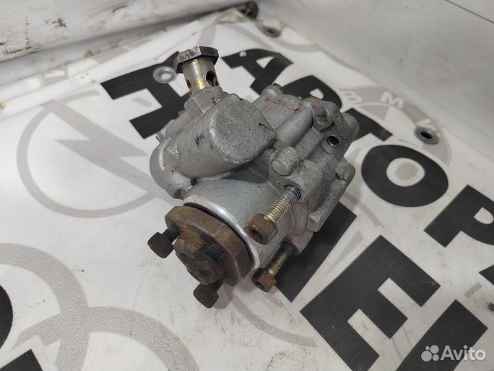 Насос гур Volkswagen Transporter T4