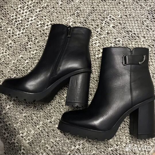 Ботильоны Pierre Cardin