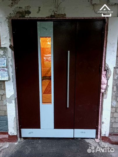 Двери подъездные металлические