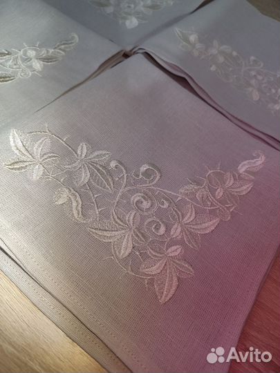 Салфетки сервировочные с вышивкой