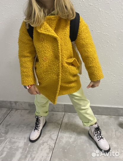 Пальто Benetton