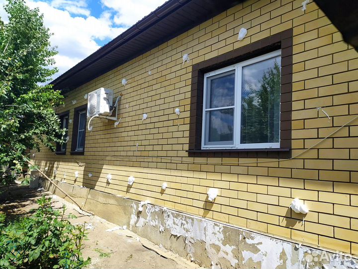 Утепление дома. Заливка утеплителя в Панино