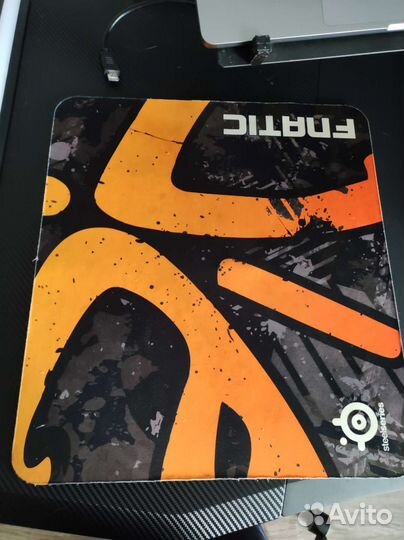 Коврик SteelSeries QcK Edge (L)