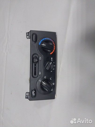 Блок управления климатом Заз Сенс седан 1.5 A15SMS
