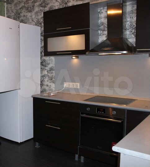 1-к. квартира, 42 м², 4/10 эт.