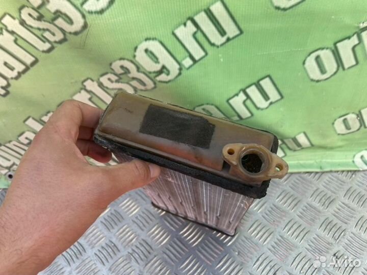 Радиатор печки Mercedes-Benz 190E W201 M102.921