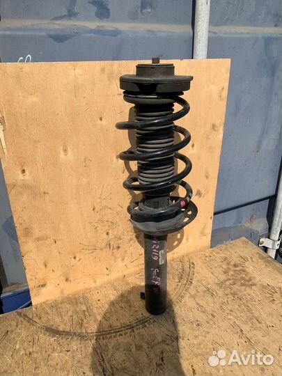 Стойка передняя левая Volkswagen Golf 6 Skoda