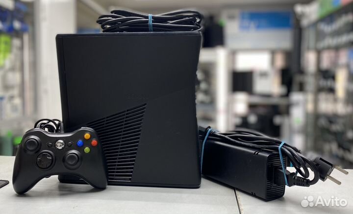 Microsoft Xbox 360 S 250Gb Прошита на HDD