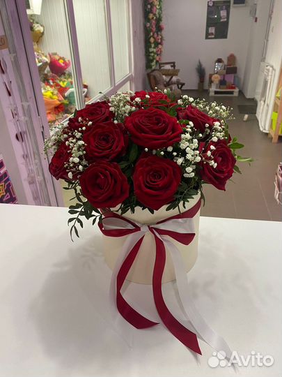 Доставка букетов в коробке(в наличии и под заказ)