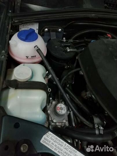 Набор кронштейн бачка Golf 2 на Шеви Ниву Комплект