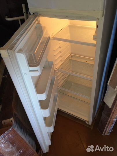 Холодильник Саратов