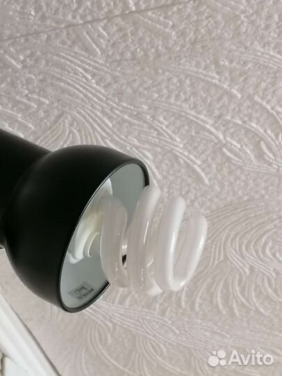 Ультрафиолетовая лампочка