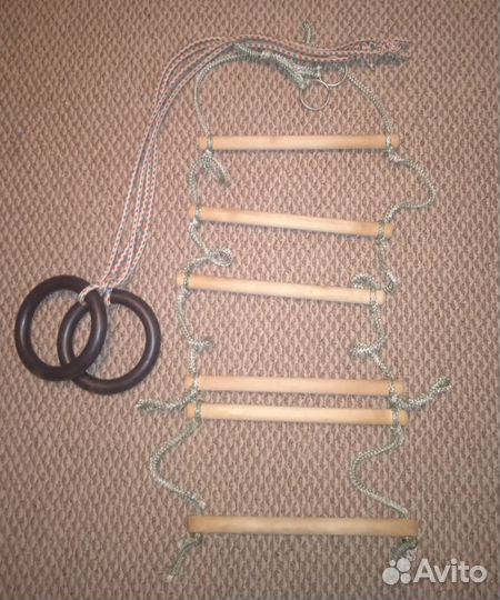 Веревочная лестница и кольца