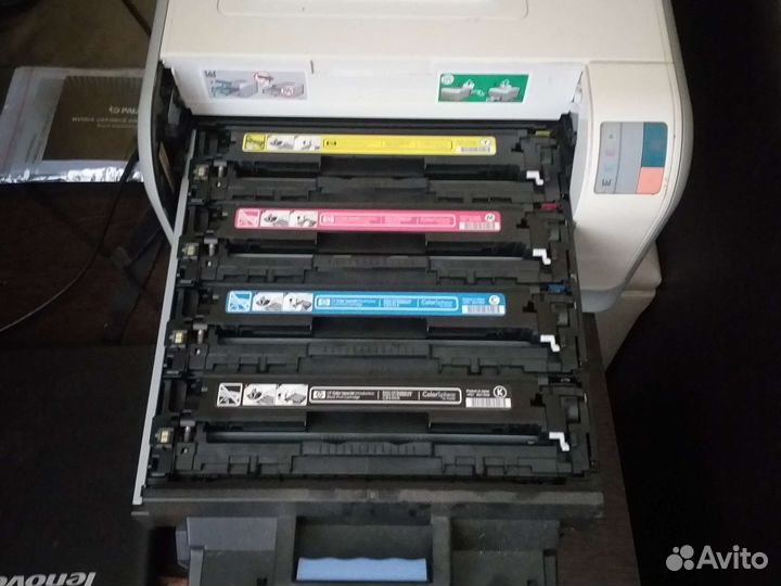 Принтер HP Color Laser Jet CP1215