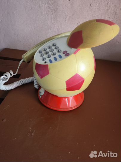 Телефон