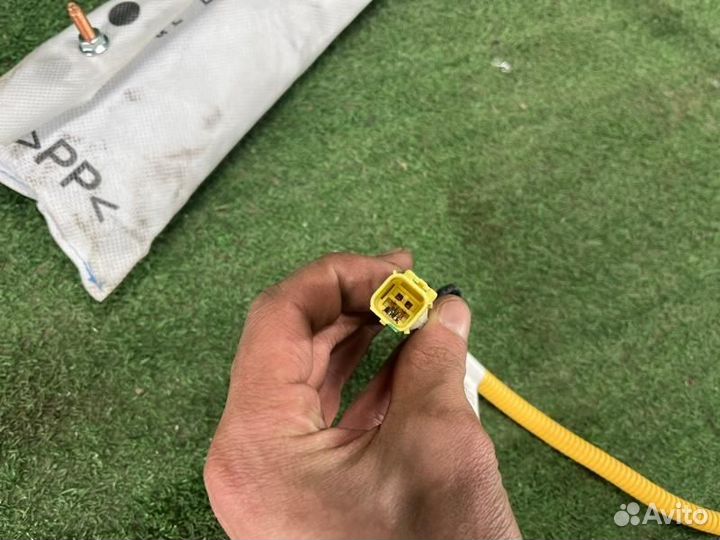 Подушка безопасности пассажирская (в торпедо) Kia